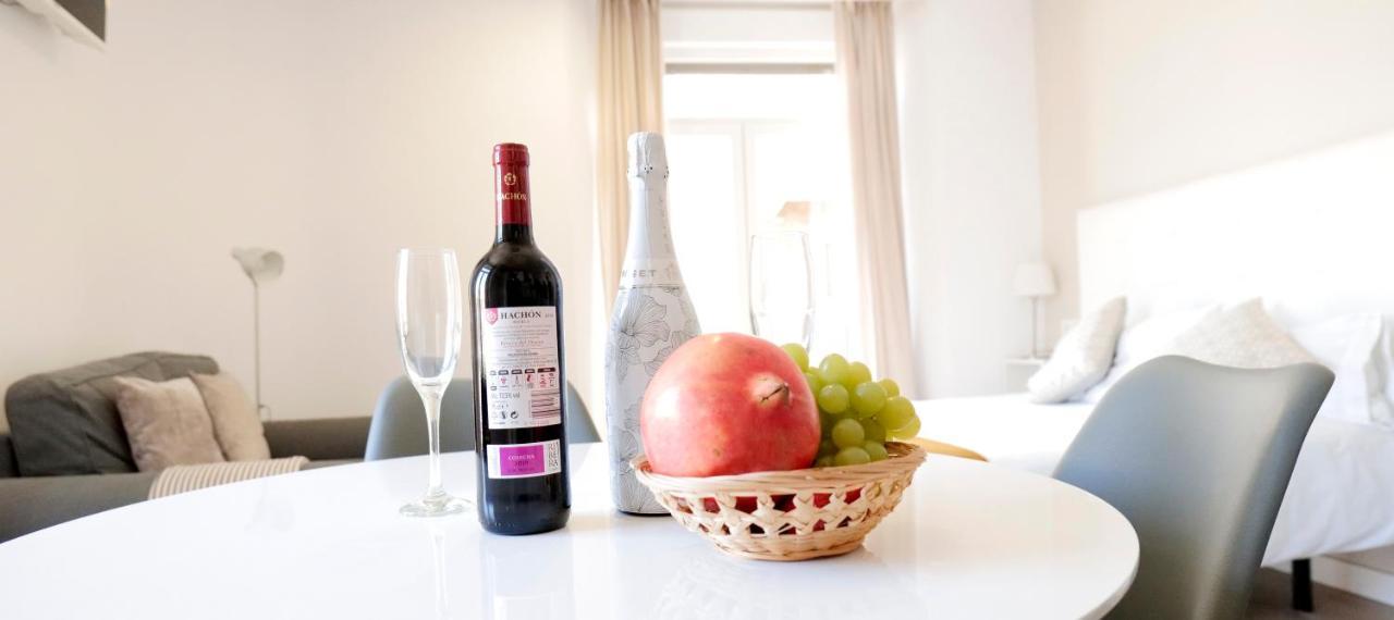Premium Historic Center & Parking Apartment Malaga Ngoại thất bức ảnh