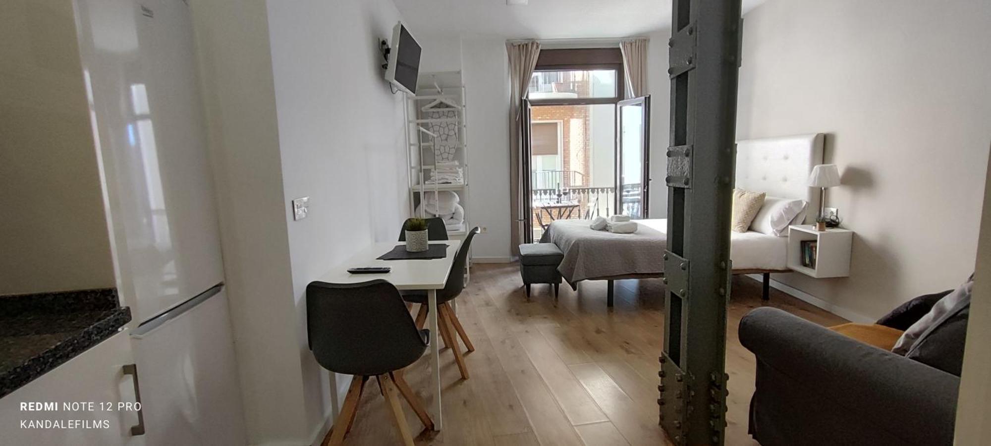 Premium Historic Center & Parking Apartment Malaga Ngoại thất bức ảnh